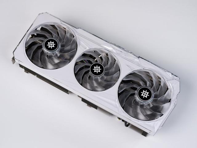显卡|卡皇出击给你非凡性能！影驰RTX 3090 Ti 星曜 OC评测