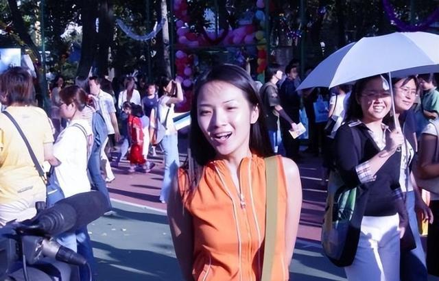 张杰|管彤：41岁结婚，42岁高龄生产，主持事业停止，就把育儿当成事业