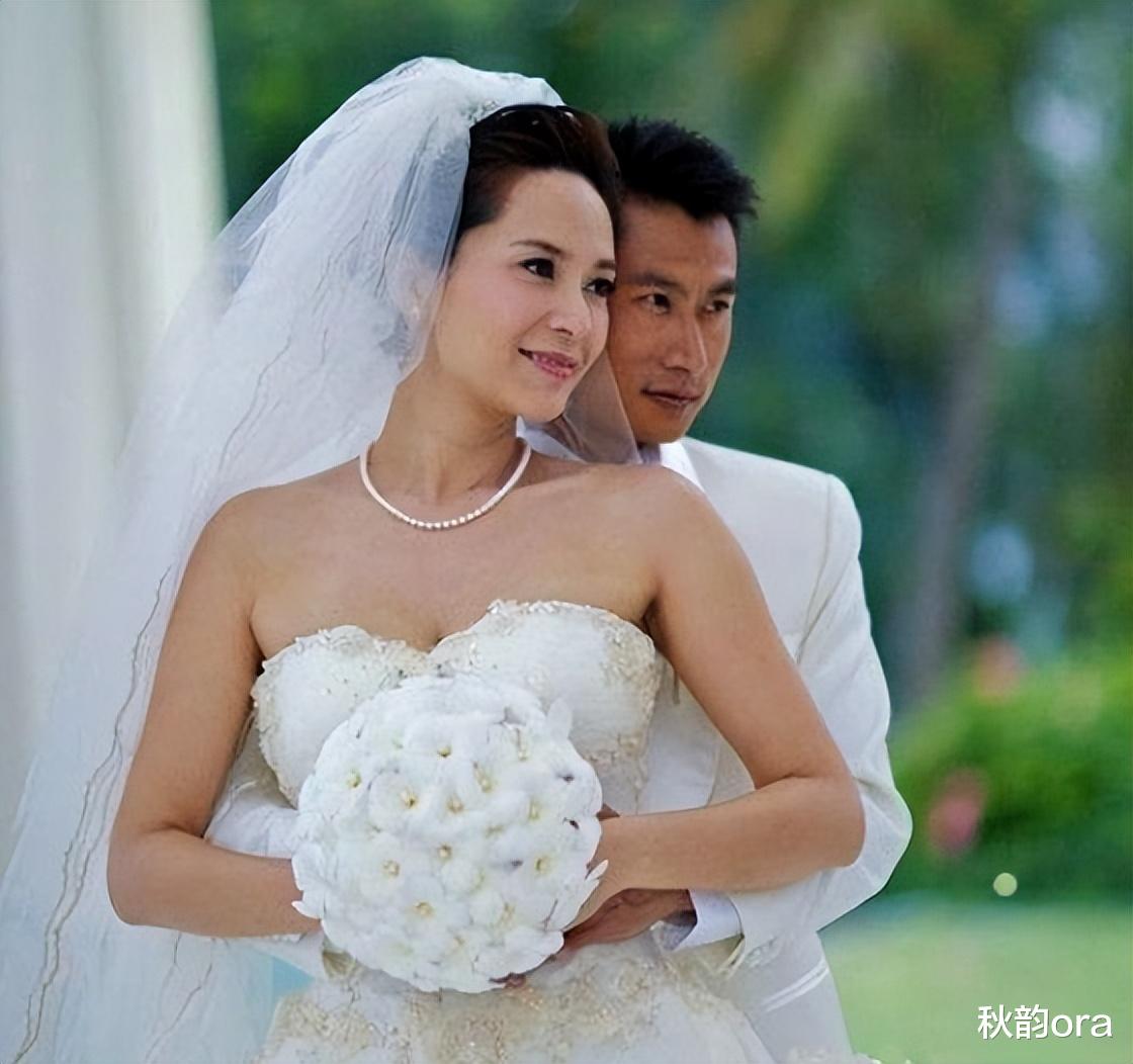 郭羡妮|郭羡妮： 舍弃豪门下嫁河南农村，倒贴丈夫3套房，将公婆当孩子宠