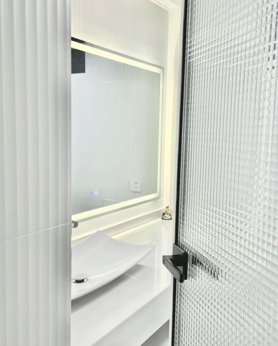 年度最美玻璃门已列齐,再装修照着选就行,让家美的不可方物!