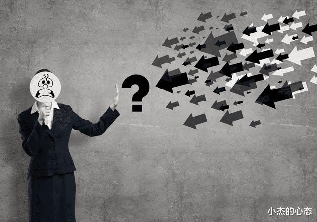 为什么有些经历很熟悉?列举科学界5种推测,是平行宇宙在捣乱?