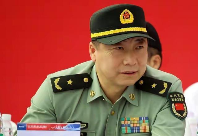李庆龙大校,中国最早的宇航员,杨利伟将军的教练,却无缘太空