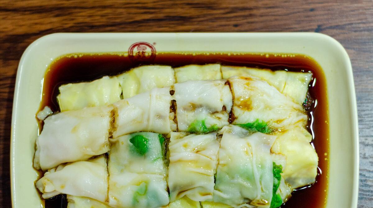 广东小伙去鹤岗定居,晒伙食走红,顿顿下馆子,网友:太实惠了
