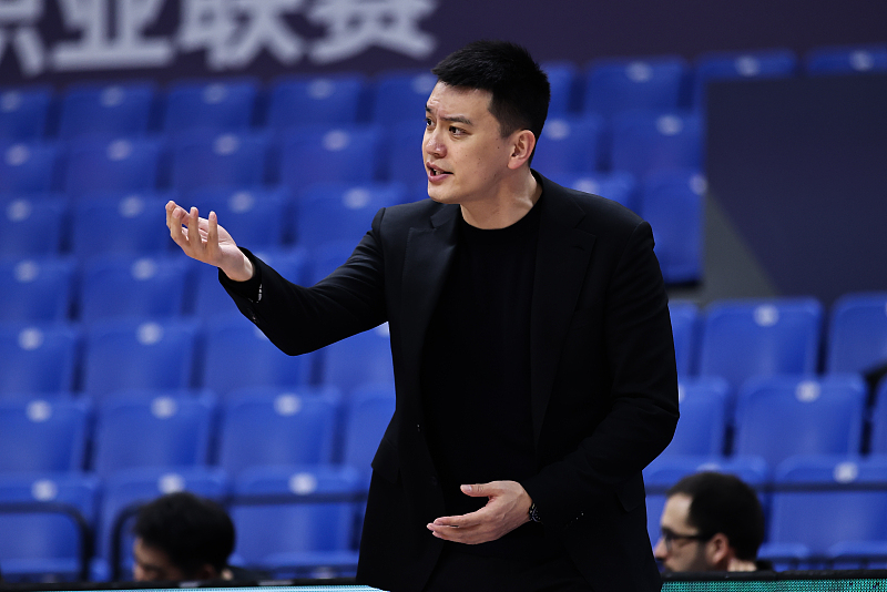 赵继伟|辽宁大胜第一功臣！狂轰12分6板16助7断，无愧杨鸣信任，扛起大旗