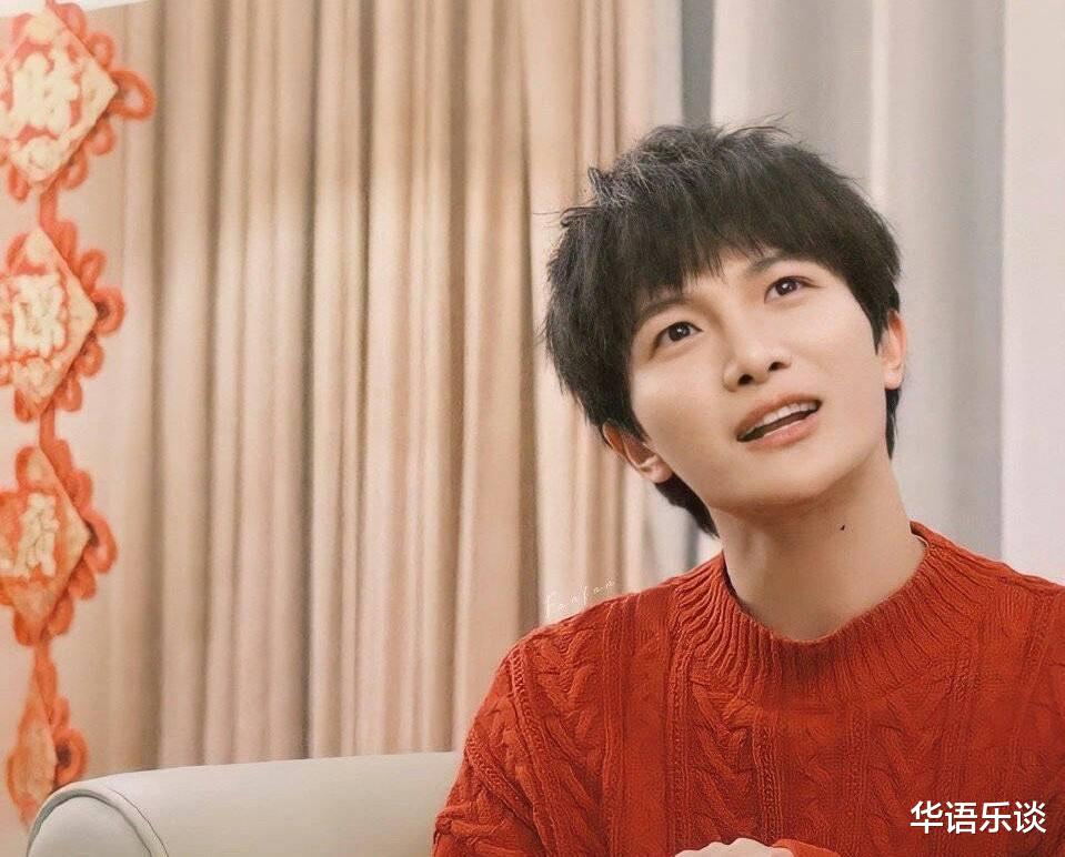 周深|刚连登7台春晚，又成《天赐》导师，周深为何如此势不可当？