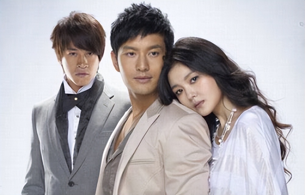 大S|大s结婚照甜齁人!称婚前是匹狼,出去能狩猎,在家也不怕寂寞!