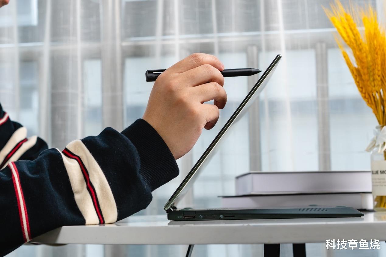 MacBook Pro|专业编辑通勤笔电新选择，LG gram二合一笔记本体验