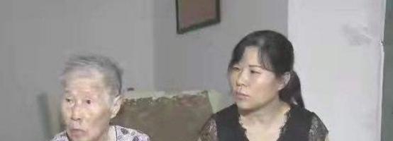 湖南52岁三婚女子啃老24年,没上一天班,94岁母亲帮她洗衣做饭