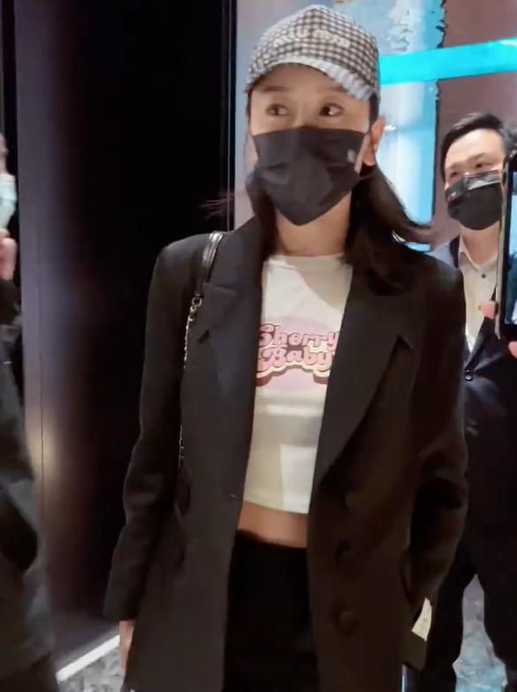 毛俊杰|毛俊杰为郑秀妍庆生秀亲密,“浪姐3”还未官宣前,晒合照惹争议