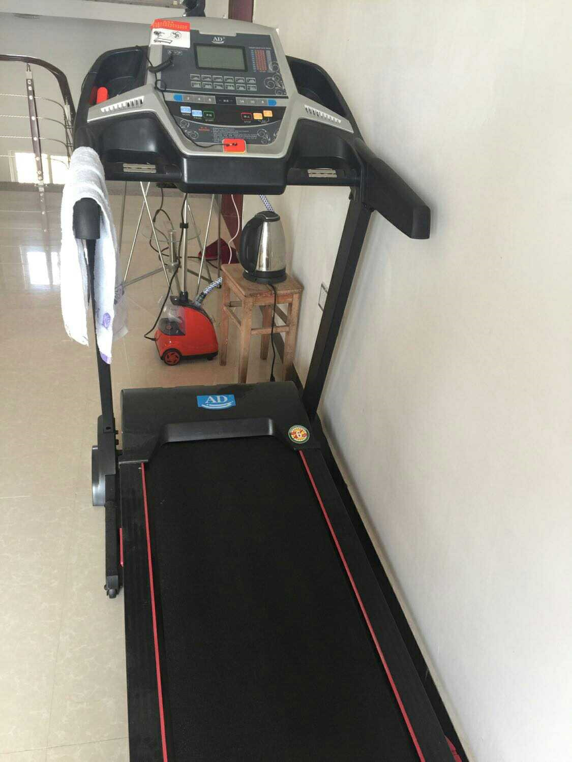 闺蜜的农村婚房,说是全村最豪华的,但卫生间这样不尴尬吗?