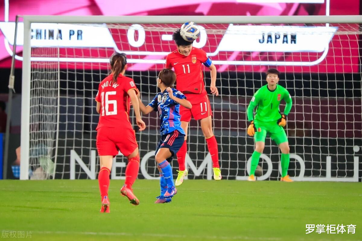 日本队|真霸气！女足淘汰日本队晋级决赛，头号功臣浮出水面，无人质疑！