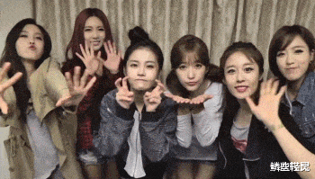 “自从换上了这种凳子，店里的生意格外的好！”