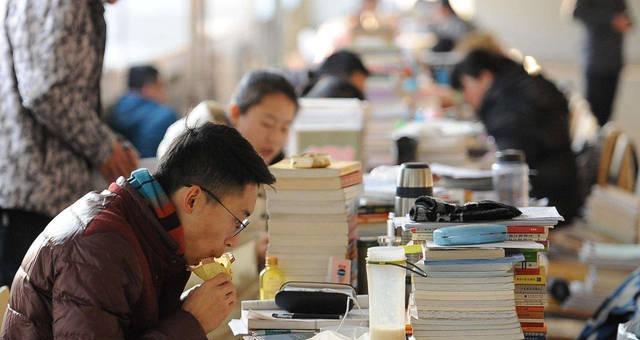 深圳市|毕业生：“民办二本”和“公办大专”有差距，幸好当初没选错