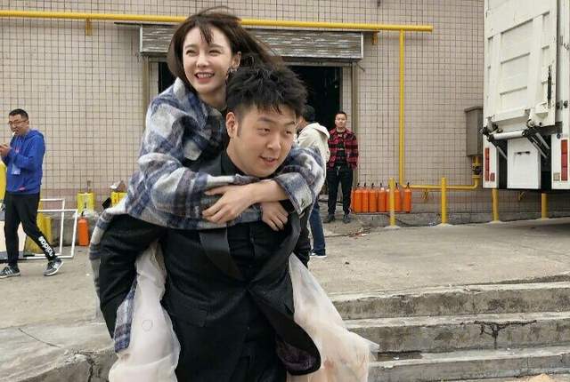 沈梦辰|杜海涛沈梦辰疑似婚变?两人社媒已经取消关注,男方微博仅半年可见