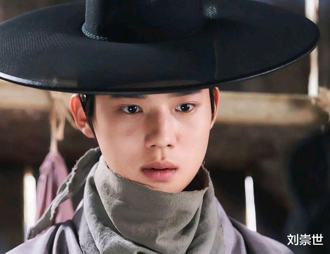 王后伞下|母慈子孝，兄弟情深，《王后伞下》第4集：藏不住世子病重的秘密