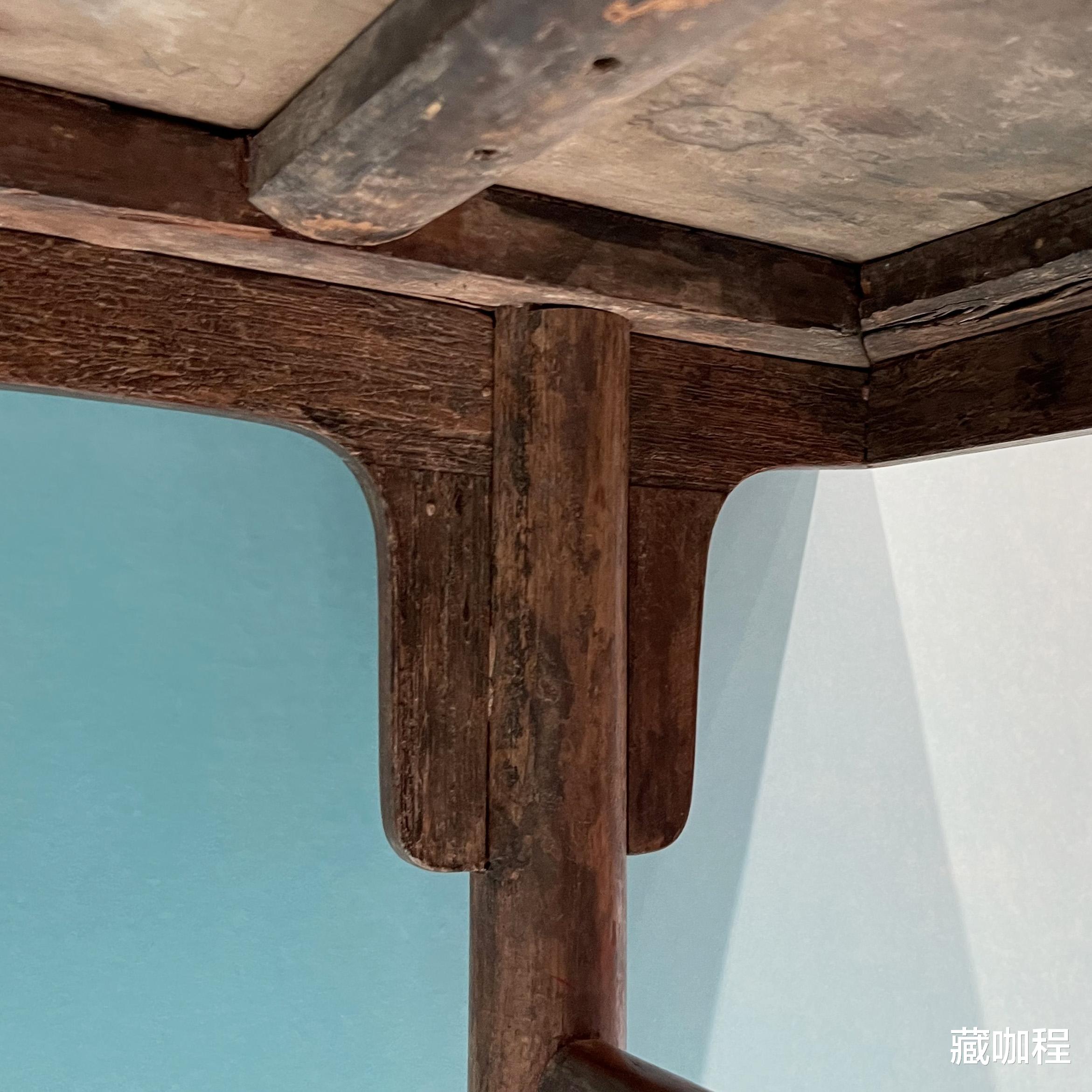 |牙头牙条四木拼合,黄花梨夹头榫案分出三六九等