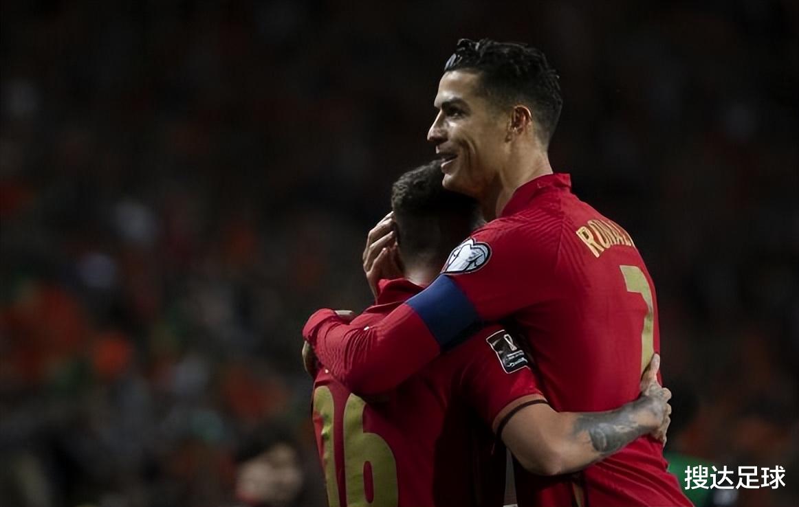 国足|3-1！0-1！欧洲足坛悲喜夜：C罗接近第5届世界杯，意大利耻辱出局