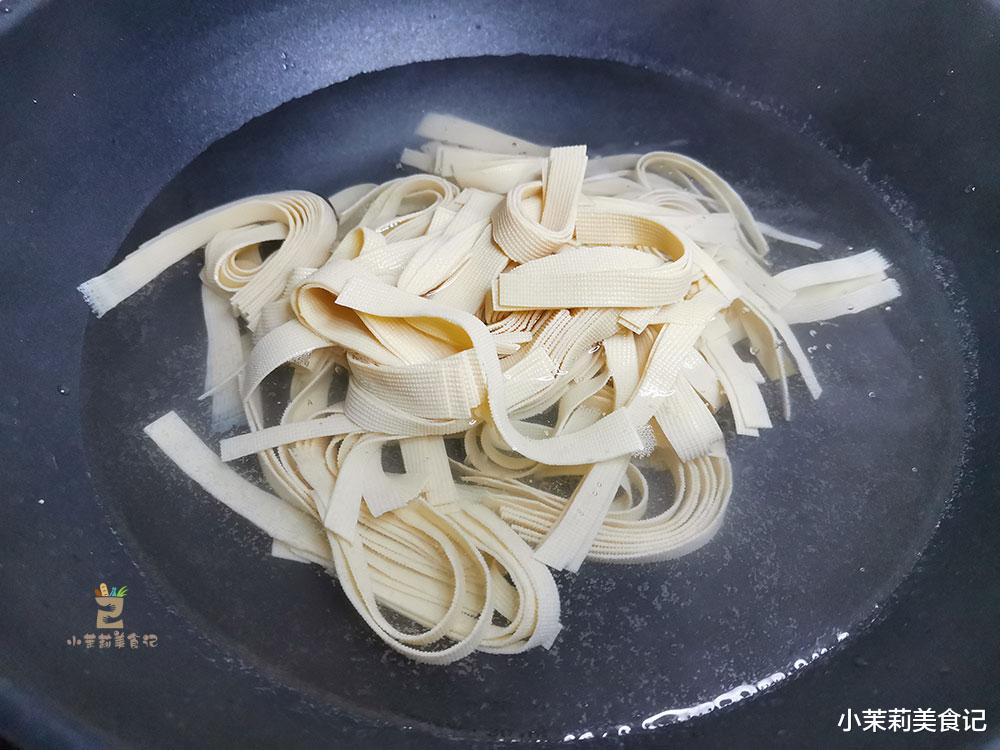 胆囊炎|夏至到入伏,建议中老年多吃“4菜2粮1果”,消暑益气,精神入伏