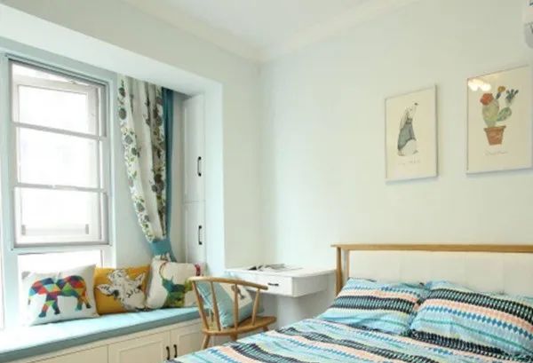 12万装修的新家，朋友一进门就愣了，说玄关和电视墙都第一次见！