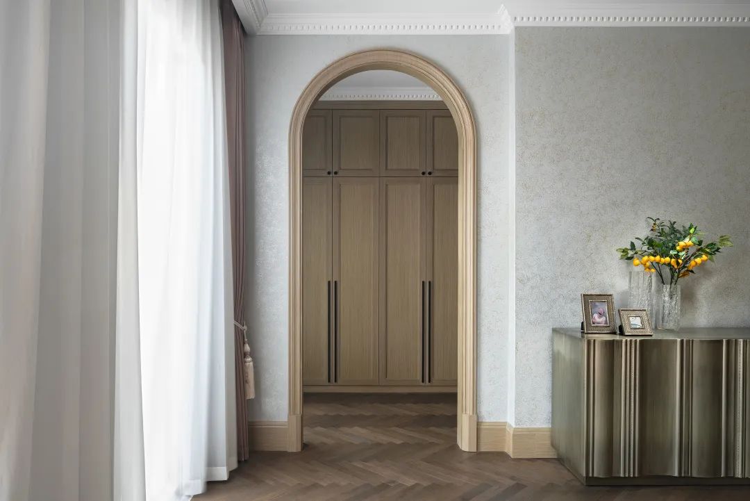 800㎡意式风，为艺术世家打造的华丽优雅又不张扬的古堡