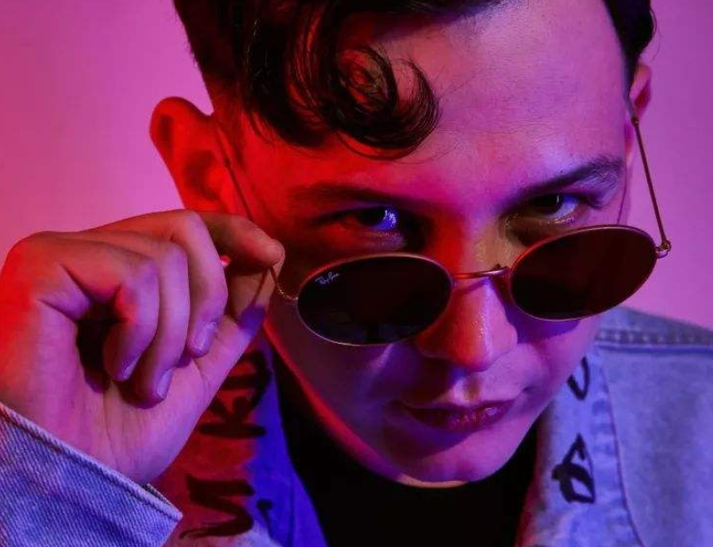 艾热|优秀的音乐演员，你听过艾热吗？真的超级厉害