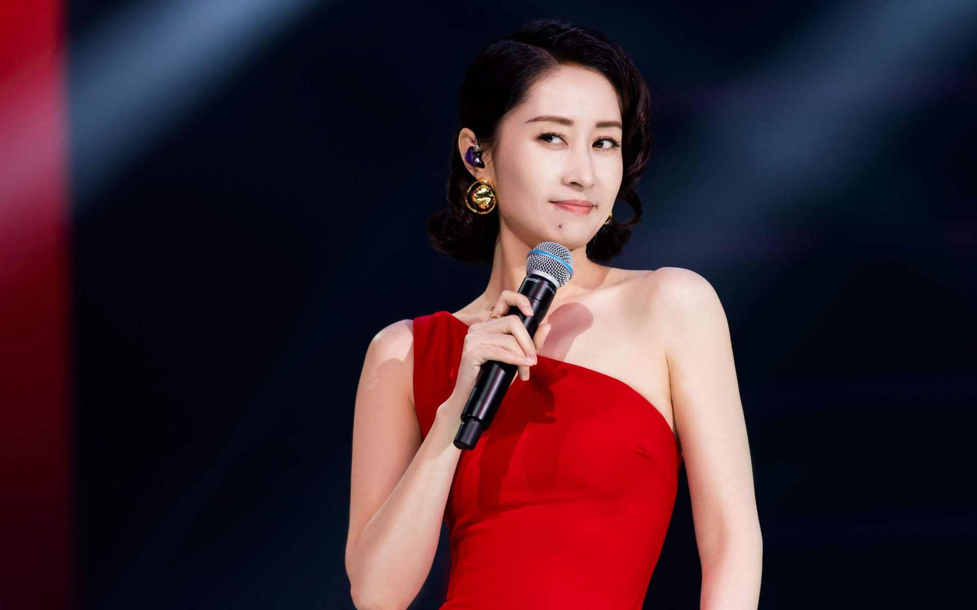 刘敏涛|46岁女明星离婚后，终于火了！