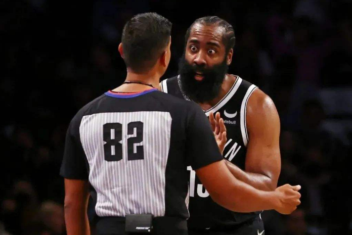 詹姆斯·哈登|哈登拿下37分13次助攻，撕開納什的遮羞布，納什什么時候下課？