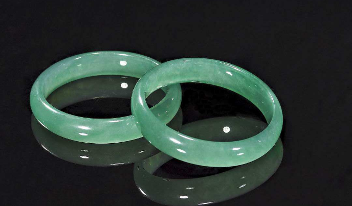 翡翠|有很多土豪都是有钱任性,但是在购买翡翠方面,千万别任性