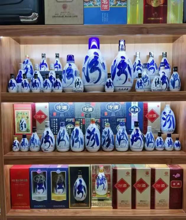 藏在超市角落里的3款“裸瓶酒”,都是100%无香精的纯酿 好喝不贵