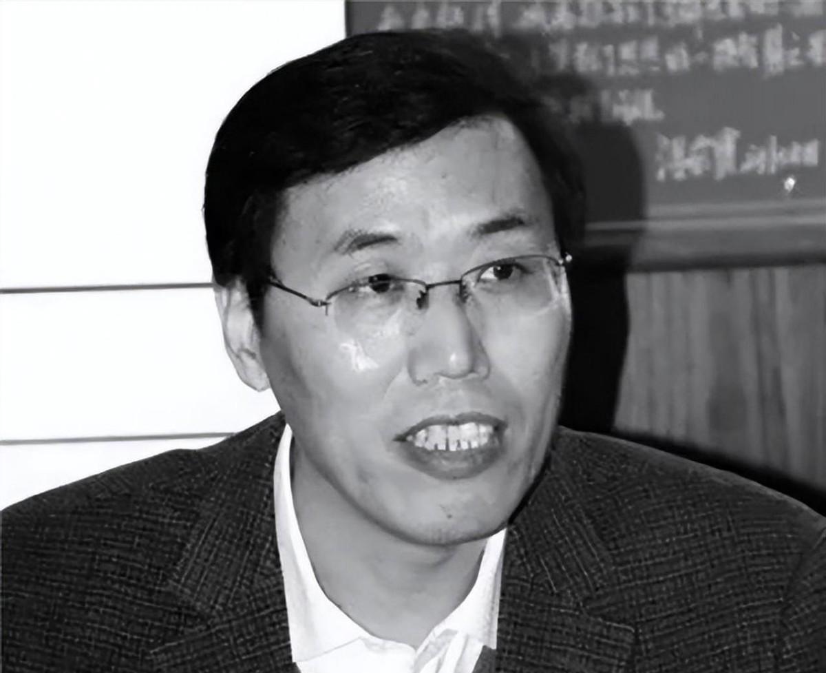 1984年,哈尔滨公交司机发明“水变油”震惊全国,13年后锒铛入狱