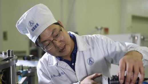 芯片|逃往美国的陈进被称芯片之父？让中国芯停滞13年，损失11亿资金