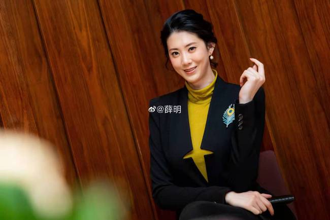 女排|女排35岁女神，曾因太美，被误认成人妖，闪婚闪离后活出自我！