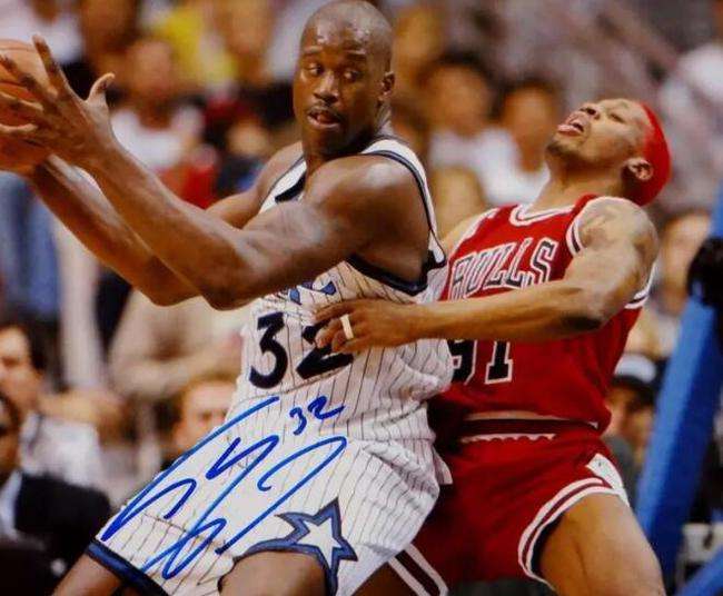 神木|罗德曼连续获得7届篮板王,为何总篮板数只排在历史第23位?