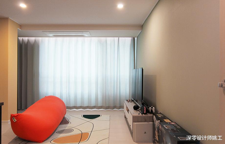 新婚夫妇住进168㎡的小两房中,一进家就心动,下沉式玄关彰显层次