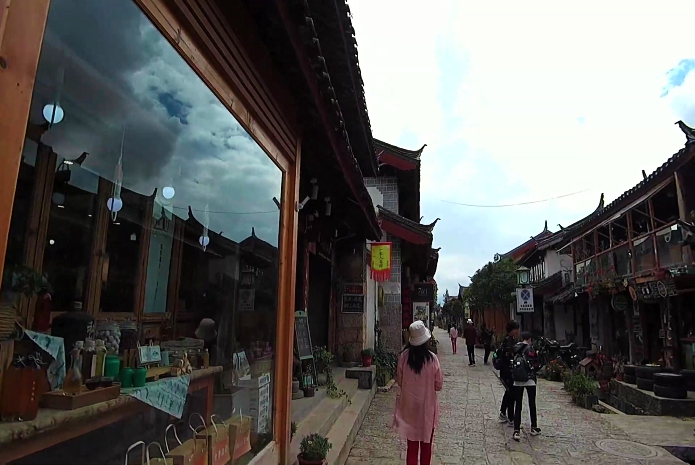 海边|云南著名的旅游城市,因一座古城扬名中外,景点给人带来好心情