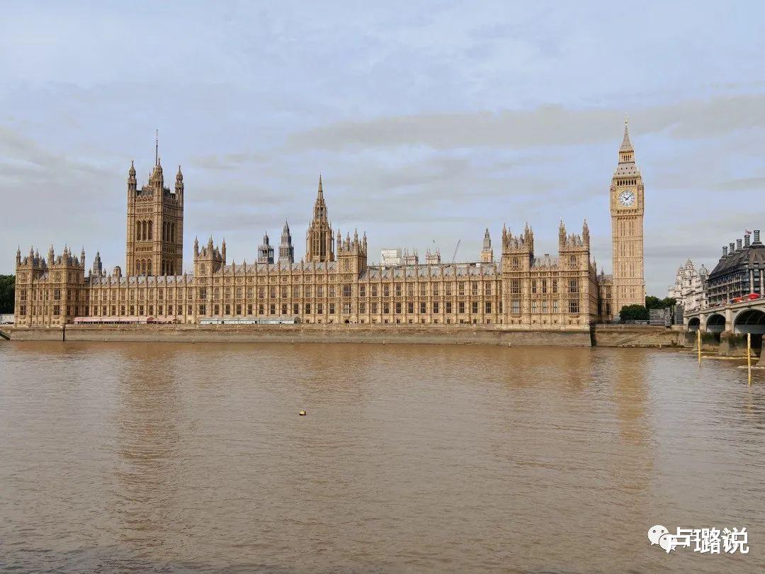 美术馆|“为了30年前的心愿，我终于拖家带口来了伦敦！”