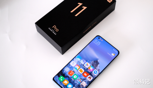 小米科技|雷军放大招了：5000mAh+2k屏幕，2140大幅降价，加速退场