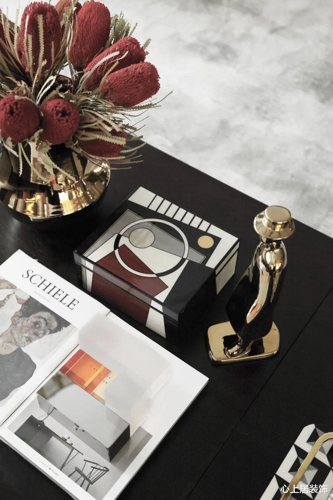 186㎡港式轻奢,古典与现代优雅共存