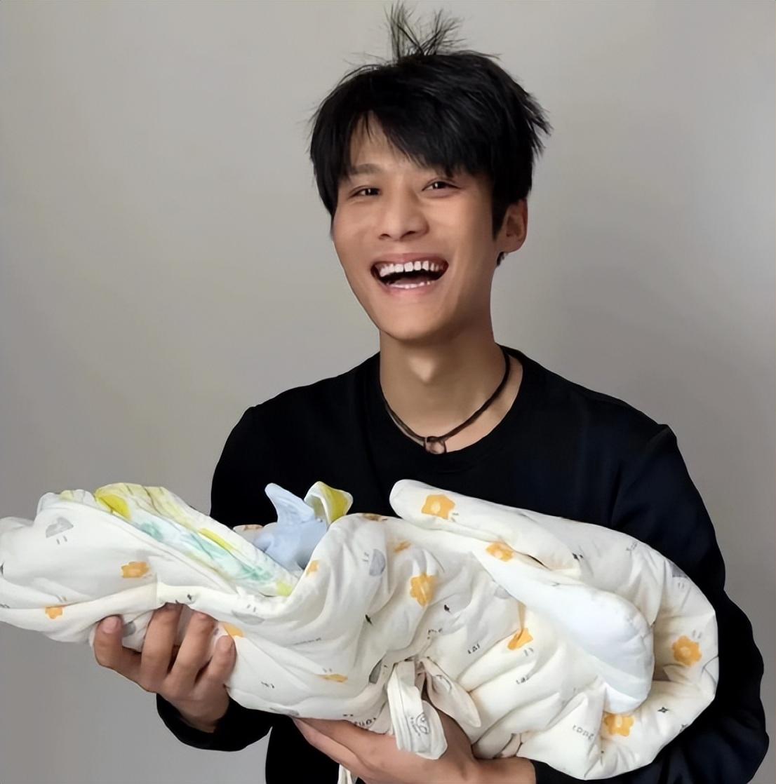 |小杨哥，回应杨爸视频：醉酒后被朋友误发群里