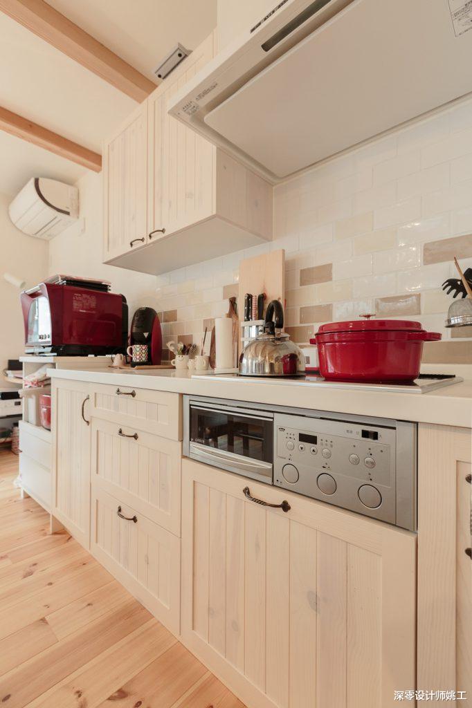 等我以后买房,就学她家这样装修,101㎡通铺木地板,温馨又耐看