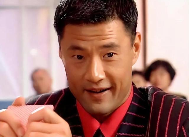 于荣光|“沉迷拍戏”的于荣光,最终为自己的行为付出代价