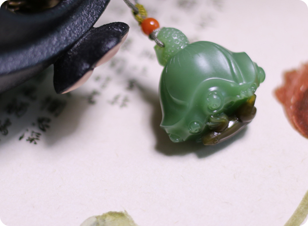 博物馆|玉挂件玉吊坠的历史发展、如何选择玉挂件、玉器挂件精品欣赏，看这一篇就够了