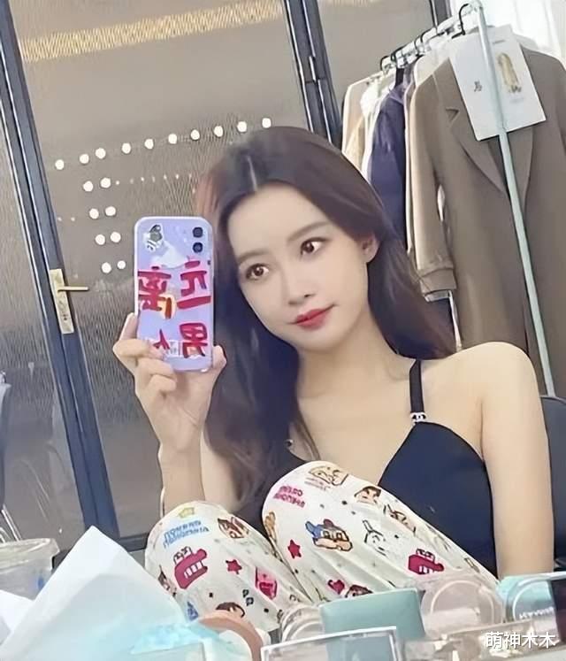 孙怡|董子健孙怡已无商业关联！感情破裂有预兆，女方曾抱怨被催生二胎