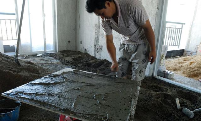 ?瓷砖胶VS瓷砖背胶,真的有必要全屋使用吗?让你全屋用的,都是坑