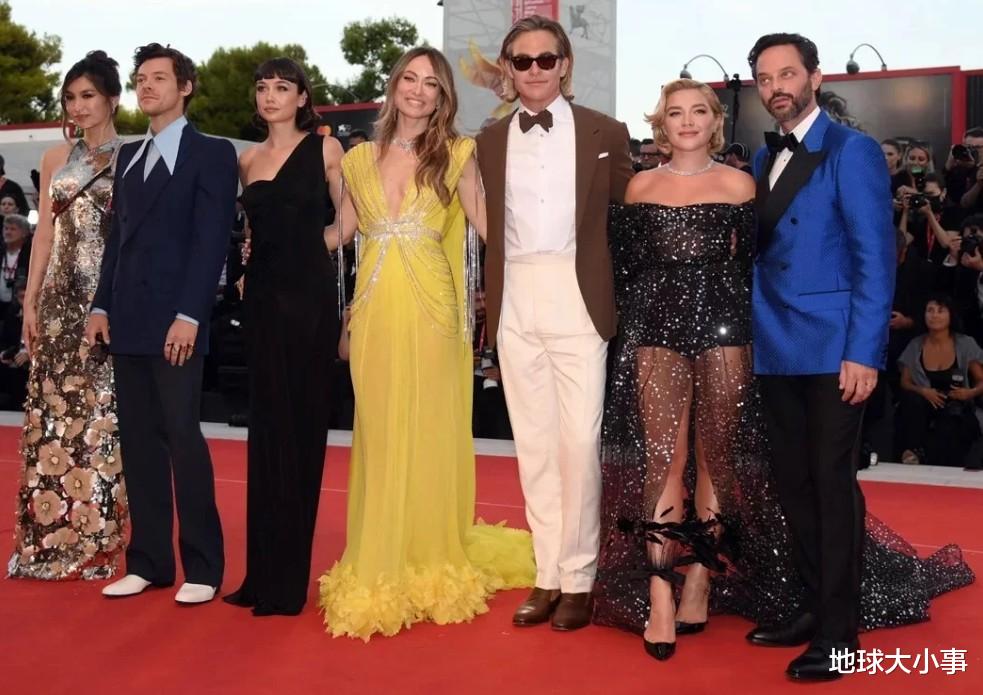 王尔德|好莱坞年度八卦，王尔德与哈里的「姐弟恋」风暴，牵连到更多人