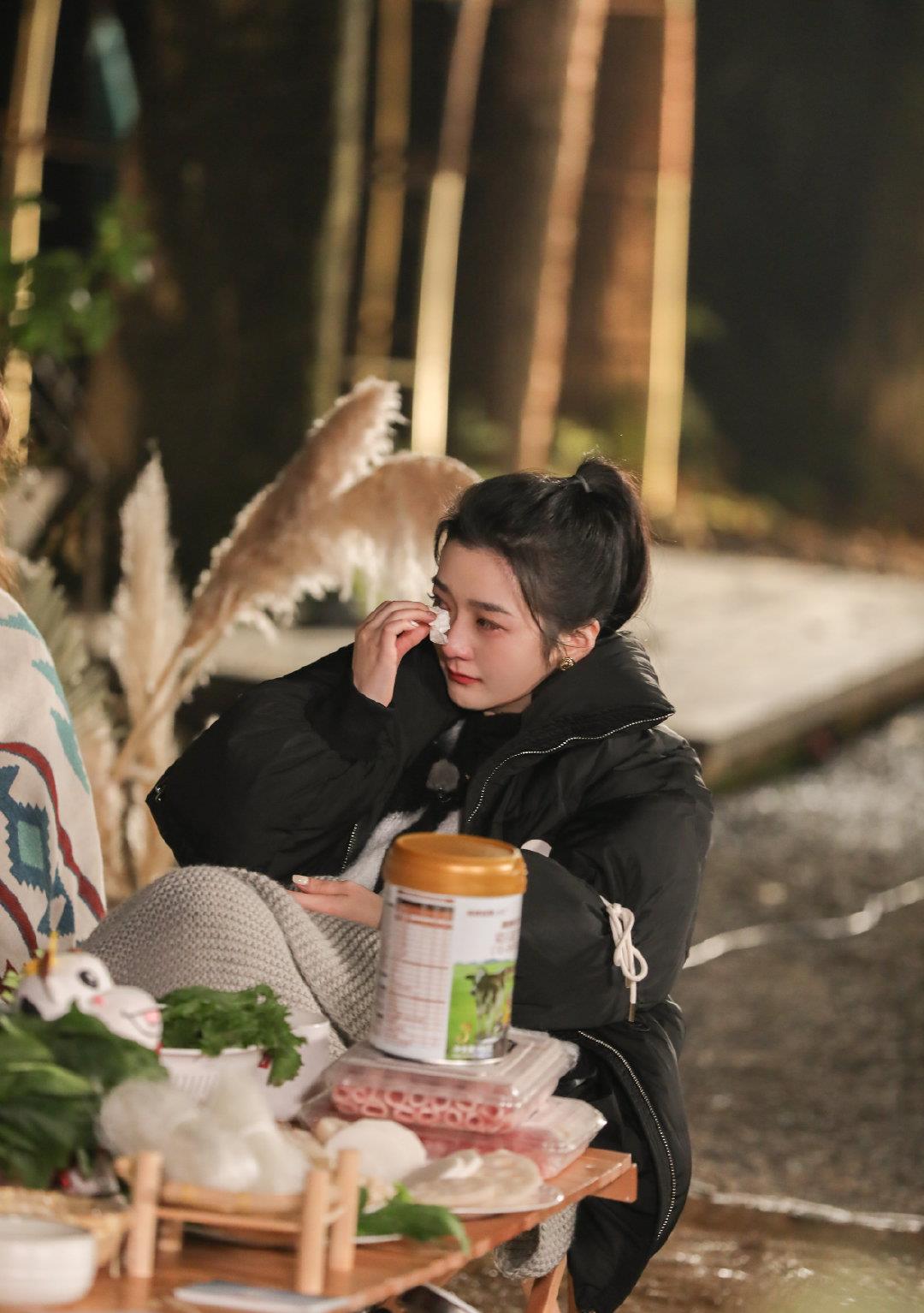 吴雅婷|《春日迟迟再出发》中，吴雅婷因为李雅男的离婚问题而反驳他