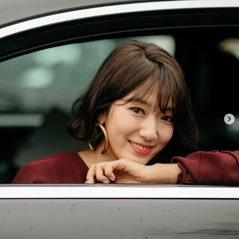 评测 2个月换4款短发，这波韩系日系明星短发范本太强，剪短发女孩暴增