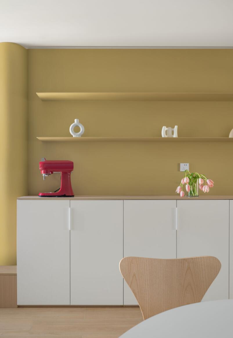 难怪现在都不要客厅了!看了她160㎡的家后,才知道有多清爽