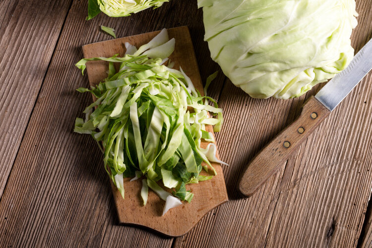 白菜变“毒菜”，内含甲醛还致白血病？白菜还能不能吃？真相来了