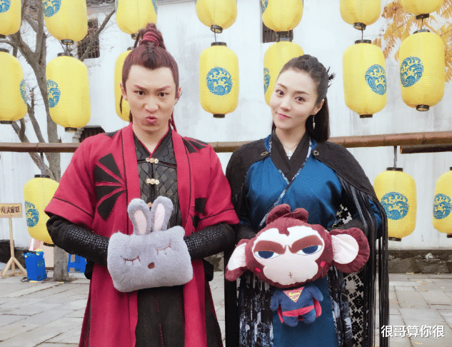 玫瑰之战|《玫瑰之战》的选角绝了,黄磊的两个学生,代旭的女朋友都有出演